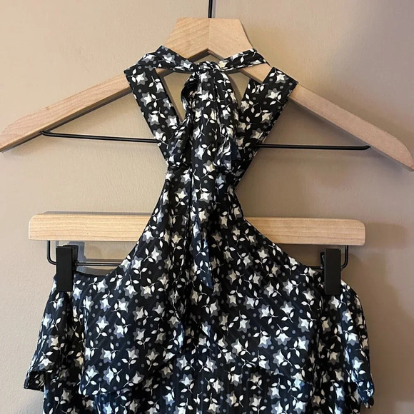 Women's Petite SP NWT Loft Bluebell Flounce Halter Romper Black Floral Print - Picture 6 of 11